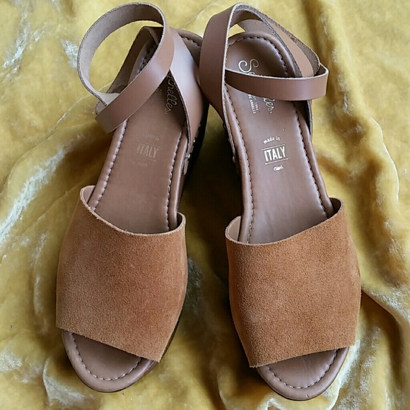 Seychelles Shoes - Seychelles tan sandals size 8.5 M